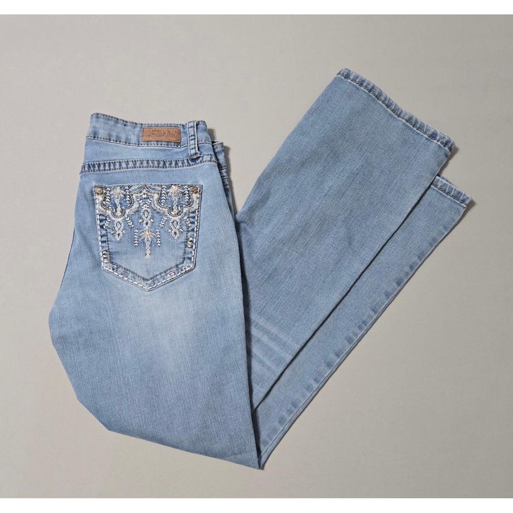 Shyanne Bootcut Jeans Women 30 Light Wash Embroidered Back Pockets Western